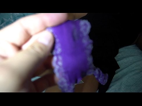 ❤️ Minha irmã chegou muito bêbada e eu a fodi até ela acordar. Porno bonito em nós ☑